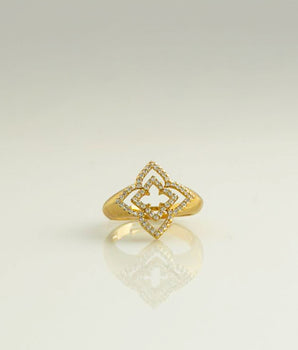 Fleur de Lumiere Ring