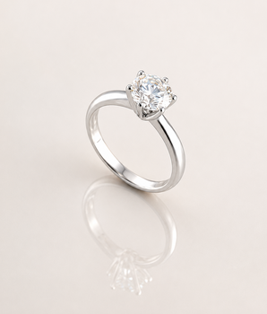 Eliora Ring