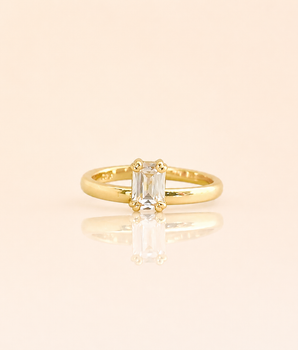 Secret Glimmer Ring