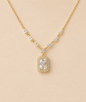 Glowra Necklace