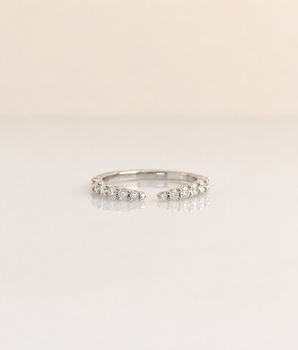Lien Ring