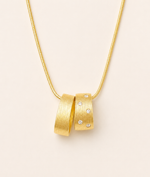 Textured Elongated Necklace